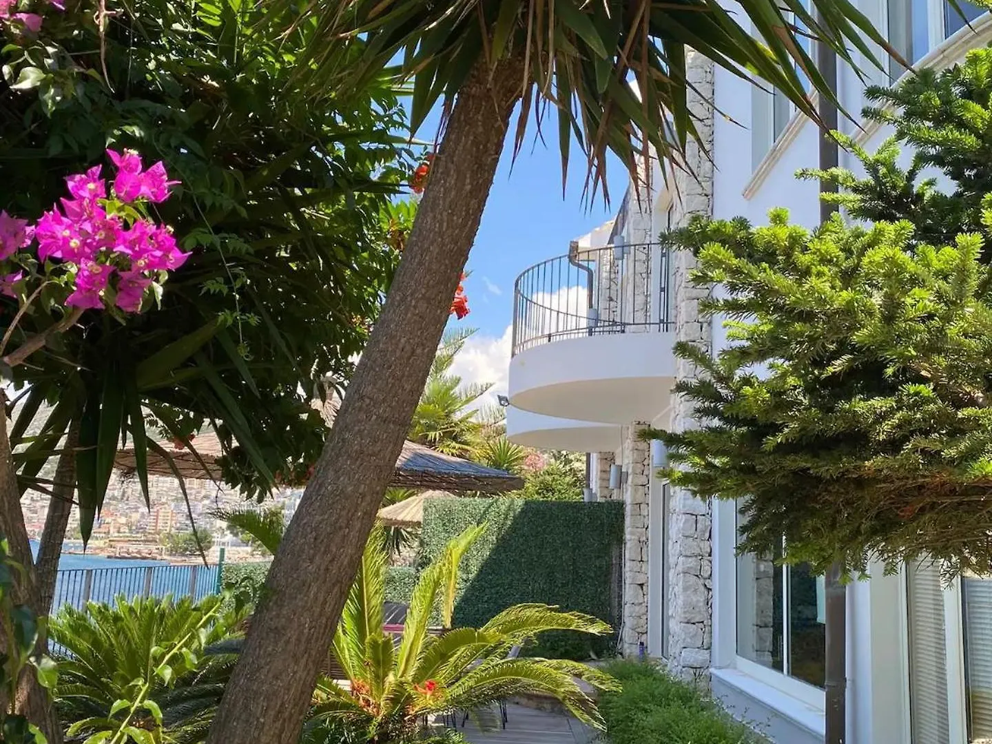 Villa Aphrodite Direct Access To Beach Sarande Albania